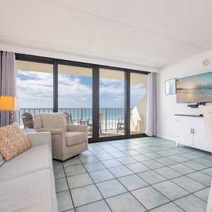 Island Winds East 706 Gulf Shores, Alabama, beach front, 1 bedroom condominium on the 7th floor