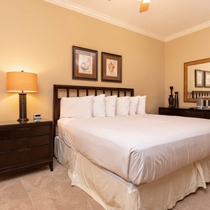 Unwind in this relaxing king guest suite and drift off into a peaceful slumber