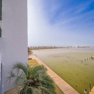 Compass Point 203-05