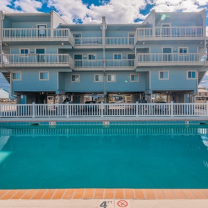 Summer House West Property-06