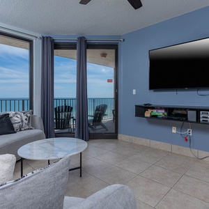 Phoenix X 812, Orange Beach, Alabama, beach front, 2 bedroom condominium on the 8th floor