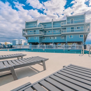 Summer House West Property-10