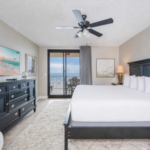 Relax in the master suite with a king bed and unwind while gazing out at the peaceful gulf from your balcony