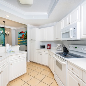 Create delicious meals in the kitchen, where bright light enhances the cheerful atmosphere while you cook