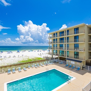 Gulf Village 204-05