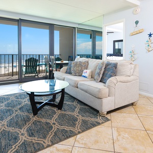 Island Winds East 307 Gulf Shores, Alabama, beach front, 2 bedroom condominium