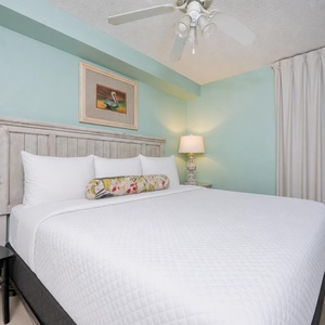 Phoenix All Suites Hotel 206, Gulf Shores, Alabama, beach front, 1 fully equipped hotel suite on the 2nd floor