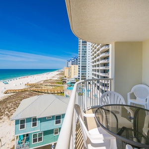 Royal Palms 708-6