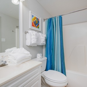 Admiral Quarters 402-29