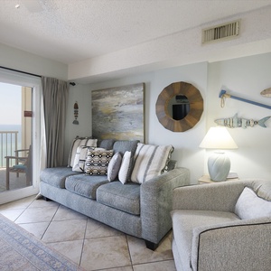 Royal Palms 1007, 561 East Beach Blvd, Gulf Shores, Alabama, beach front, 1 bedroom condominium
