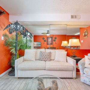 Royal Palms 1107-10