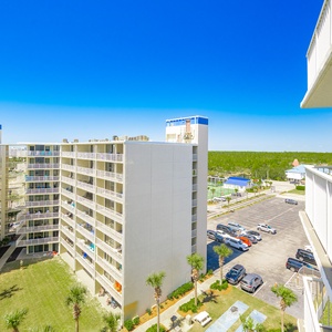Tradewinds 806-7