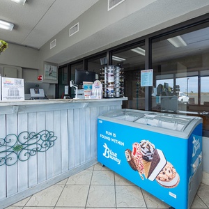 IWE-POOL Store-2