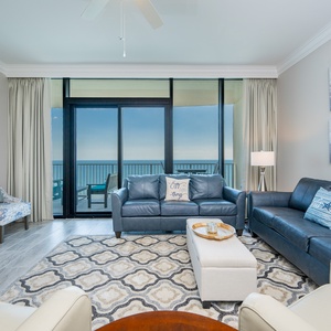 Phoenix Gulf Shores II 2404, Gulf Shores, Alabama, beach front, 3 bedroom condominium on the 24th floor