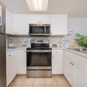 Phoenix All Suites West Hotel 802, Gulf Shores, Alabama, beach front, 1 fully equipped hotel suite on the 8th floor
