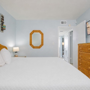 Enjoy a peaceful night while the calming coastal vibe surrounds you in this serene guest suite