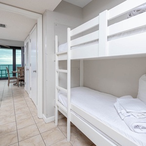 Discover the hallway bunk beds for kids, perfect for creating little beach adventures