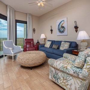 Phoenix VII 7117, Orange Beach, Alabama, beach front, 3 bedroom condominium on the 1st floor