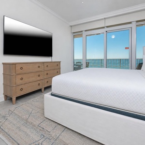 Unwind after a day at the beach and stream your favorite shows in the master and wake up to seagulls and gentle waves