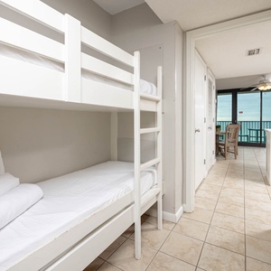 PASW 03 low floor stack  (15)