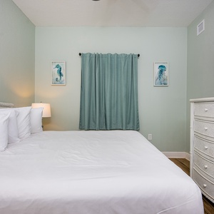 Crystal Tower 2004-19