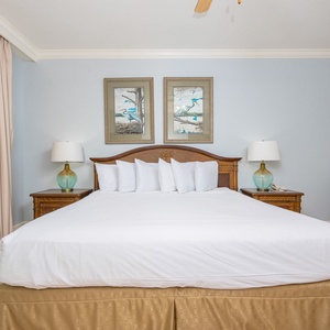 Unwind after a fun vacation day and stream your favorite shows in the king master suite