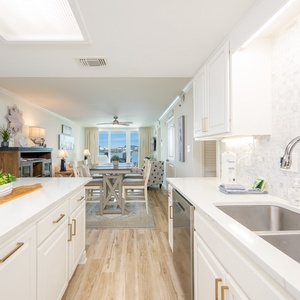 Backbay 207-14