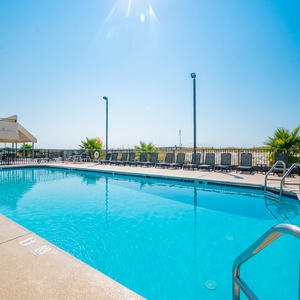 Island Winds Pools-03