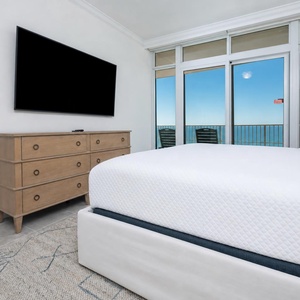 Unwind after a day at the beach and stream your favorite shows in the master and wake up to seagulls and gentle waves