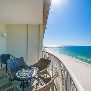 Royal Palms 1404-6