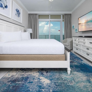 Unwind after a day at the beach, stream your favorite shows in the master, and wake up to seagulls and gentle waves