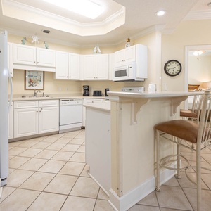 Phoenix on the Bay 1117-1, Orange Beach, Alabama, bay view, 1 bedroom lock off option from a 3 bedroom on the 1st floor