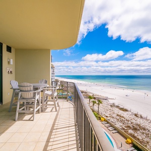 Watch the coastline stretch into the distance and the horizon meet the sky from your balcony while you soak up the sun