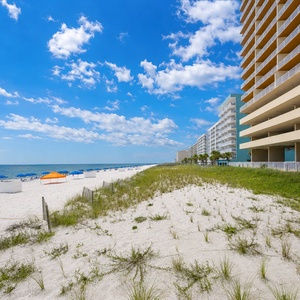 Crystal Shores West Amenities-03