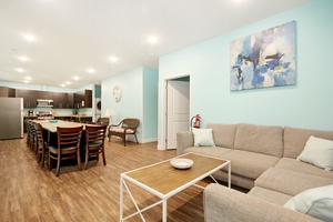 407 9th Ave D
