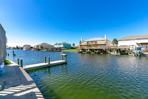 Cay Escape CLH102 Photo