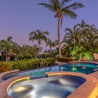 Pool and Jacuzzi