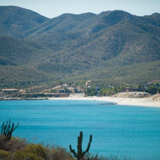 Beautiful and unspoiled location on the Bay of Dreams near La Paz
