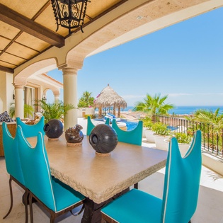 Indoor outdoor living
