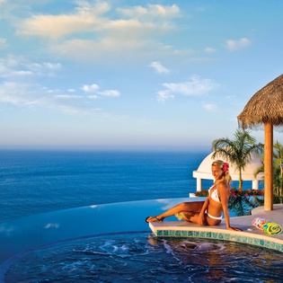 Pool and jacuzzi view