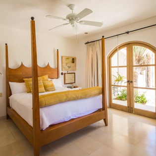 Suite with King bed