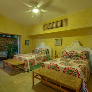 2 bed suite