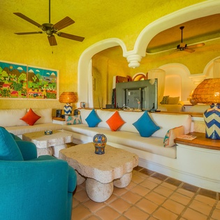 En suite sitting area
