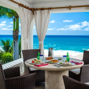 Outside covered dining