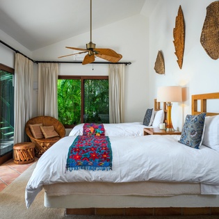 2 Twin bedroom suite