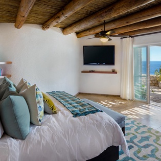 King bedroom suite
