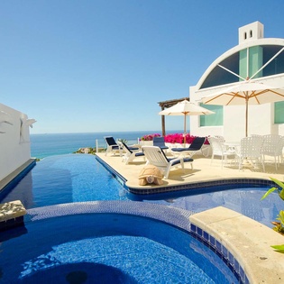 Pool and Jacuzzi view