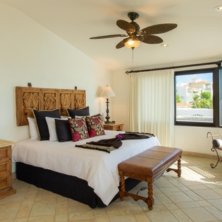 Suite with King bed