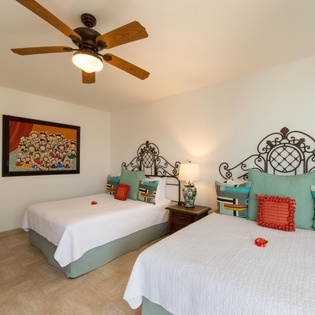 Suite with 2 queen beds