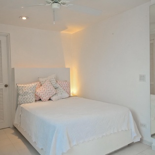 Bedroom suite
